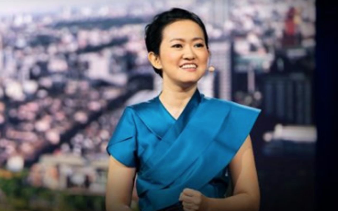 ภาพจาก Ted : กชกร วรอาคม