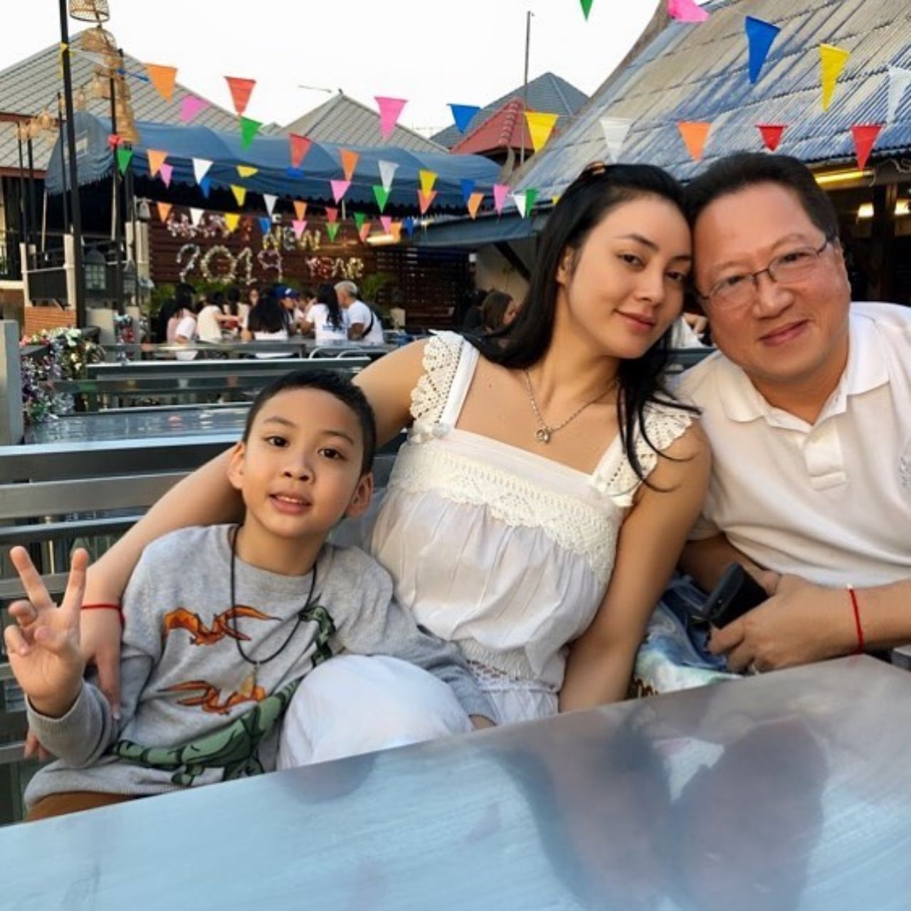 ภาพครอบครัว