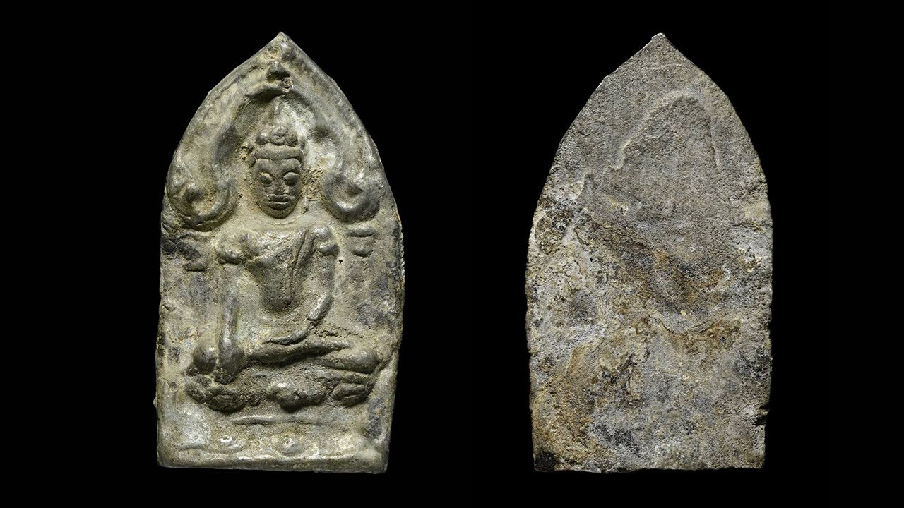 พระยอดขุนพล กรุวัดราษฎร์บูรณะ อยุธยา ของปัญญสาร พึงจิตติสานติ์.