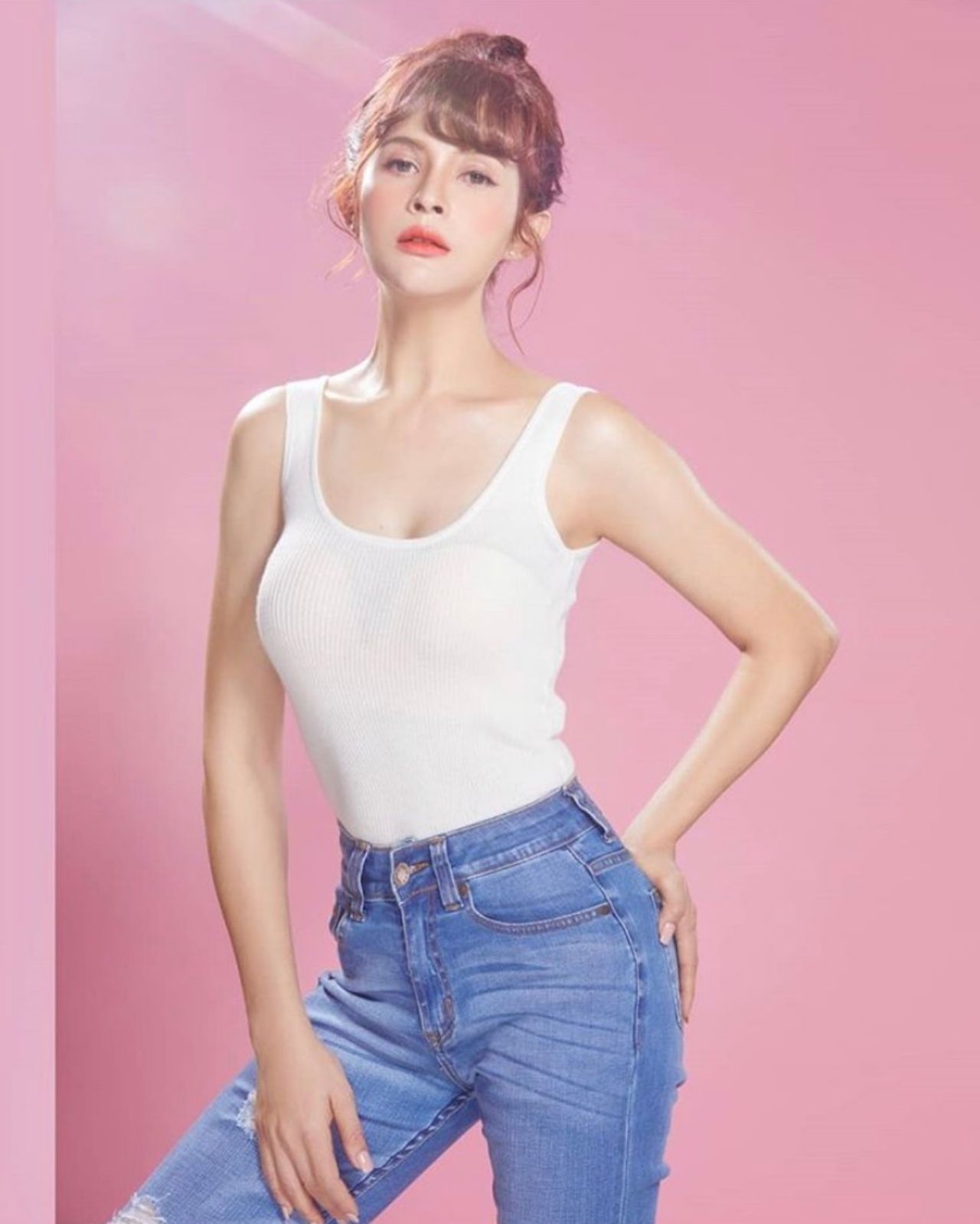 แอนนี่ บรู๊ค 