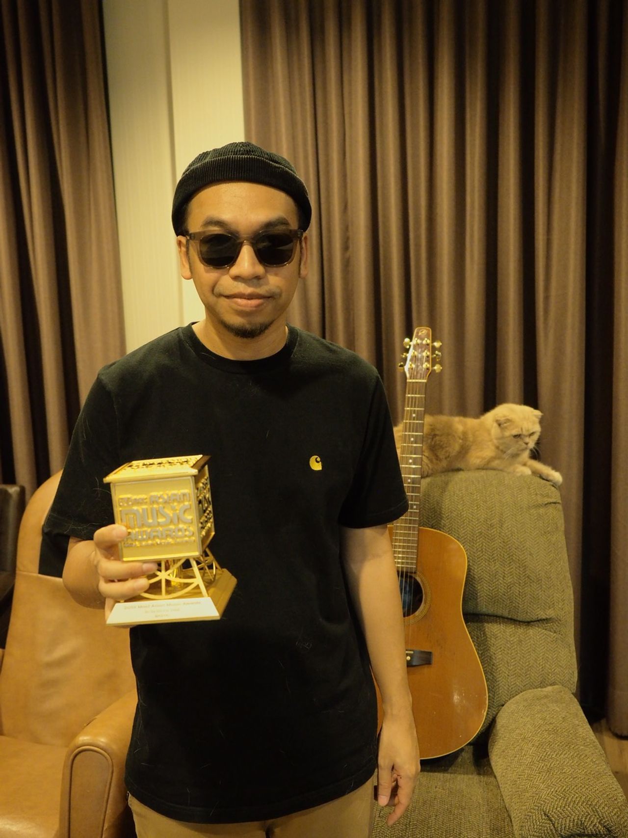 โอ แว่นใหญ่