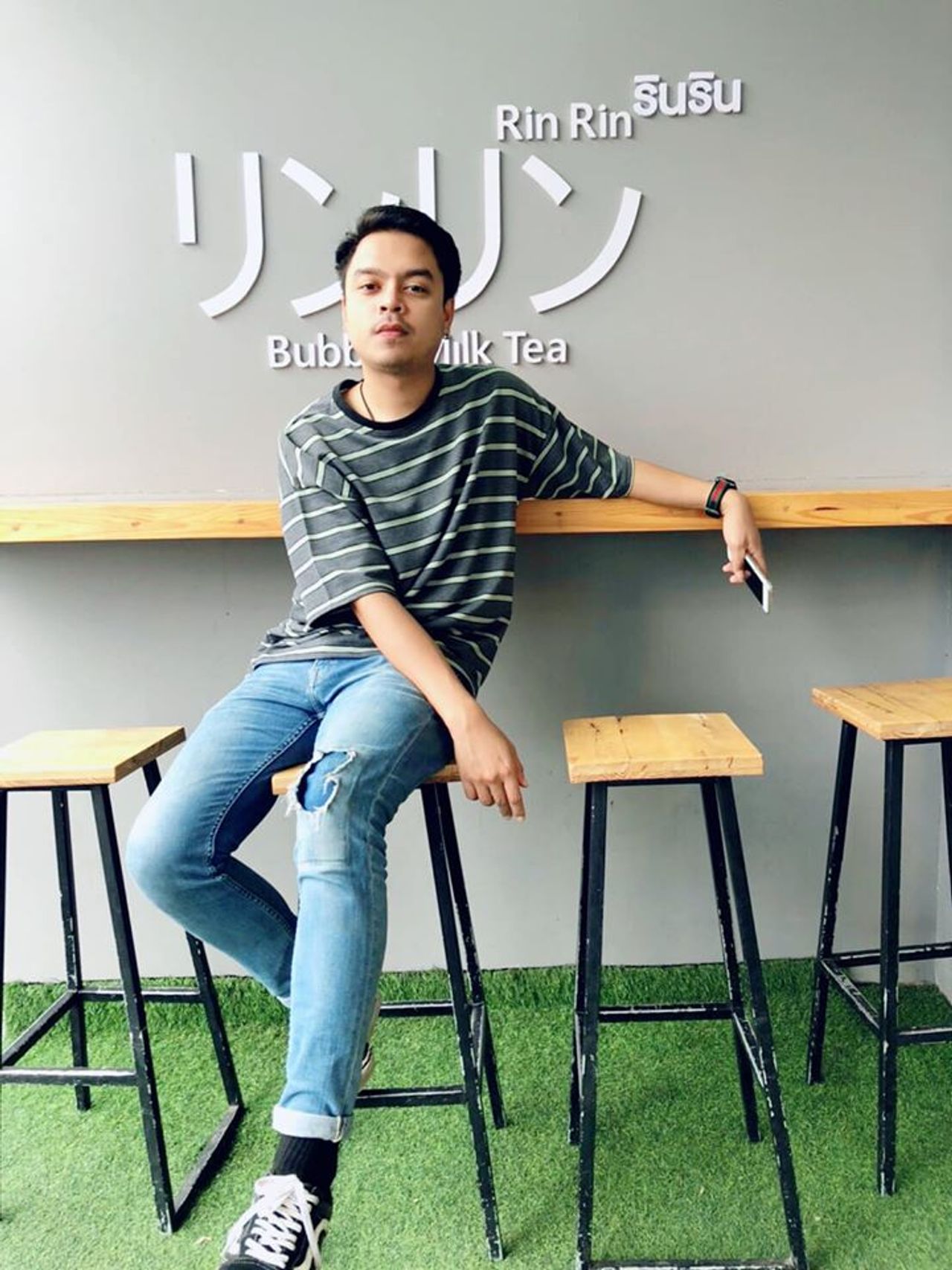 คิว ภูริวัฒน์ หรือ คิว FridayNight to Sunday ขอบคุณภาพจากเฟซบุ๊ก Pooriwat Suwanmanee