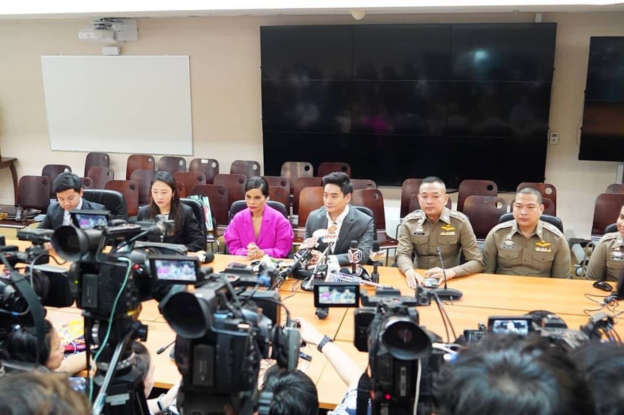 ขอบคุณภาพจากไอจี @opalpanisara