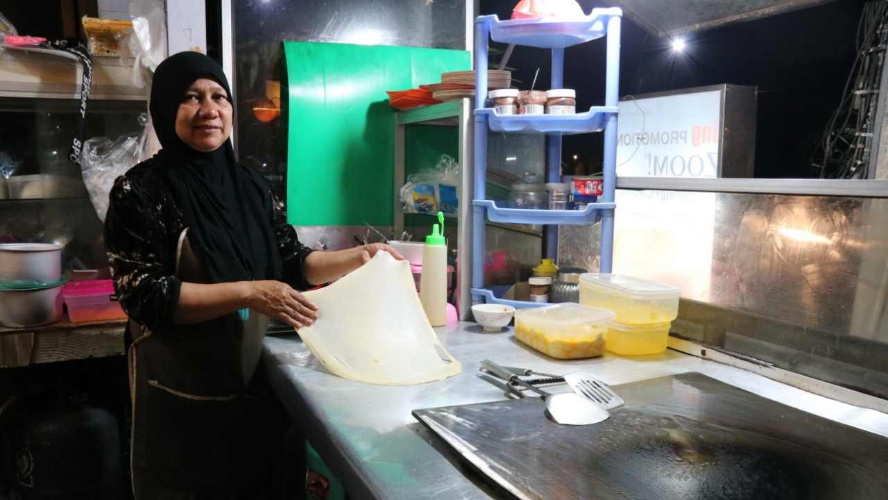 คือแผ่นแป้งทอด 