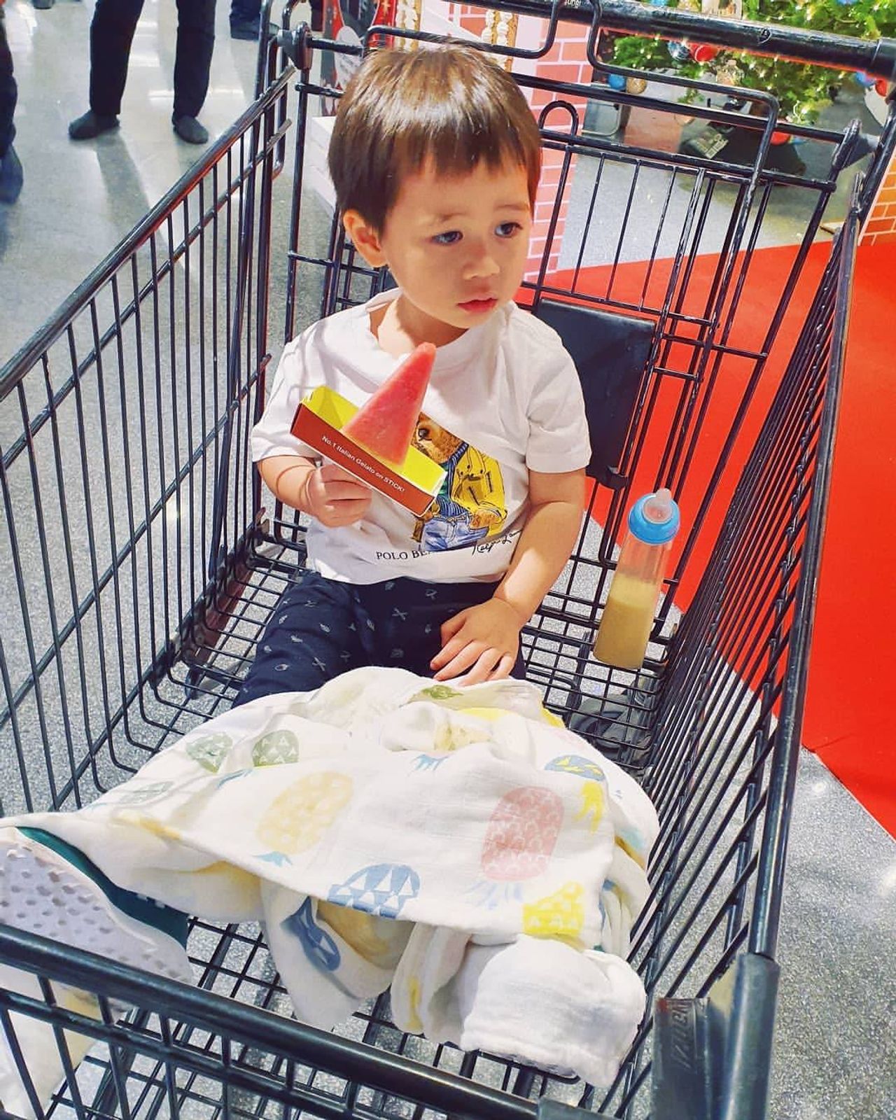 น้องสายฟ้า ขอบคุณภาพจากไอจี @chomismaterialgirl