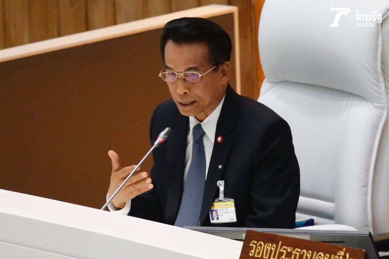 นายศุภชัย โพธิ์สุ รองประธานสภาผู้แทนราษฎรคนที่สอง ทำหน้าที่ประธานสภาฯ