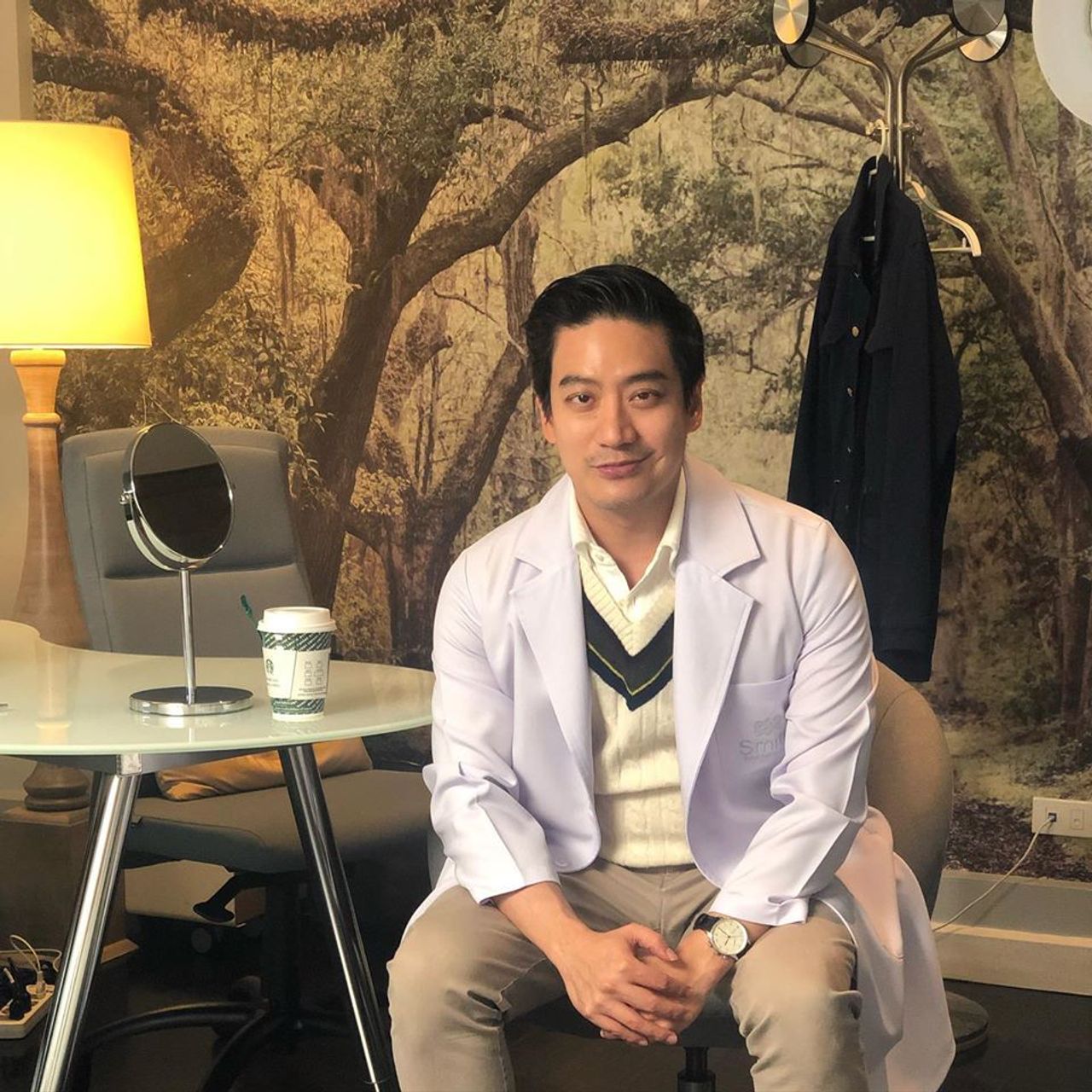 หมอโอ๊ค สมิทธิ์ ขอบคุณภาพจากเฟซบุ๊ก Oak Smith Arayaskul