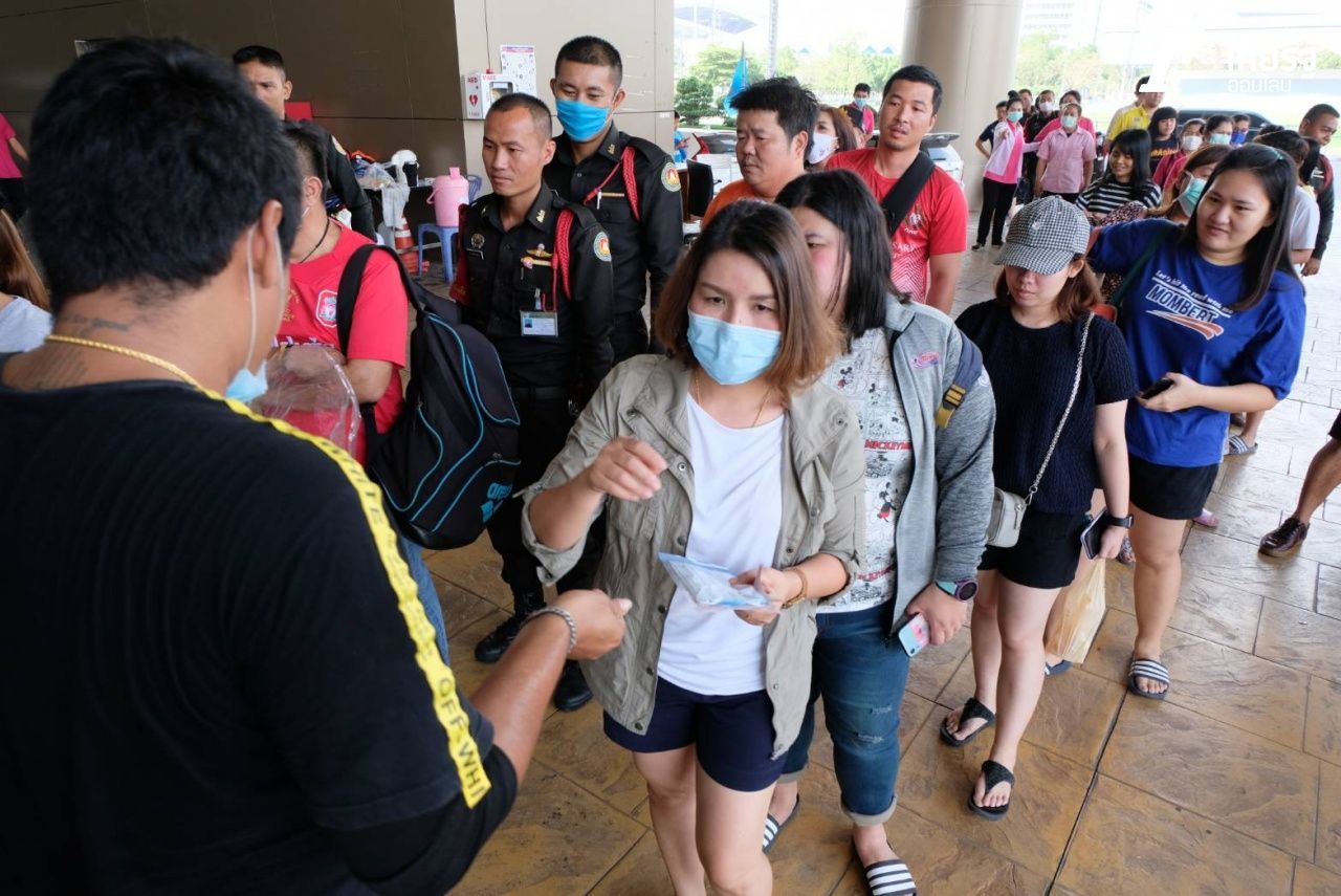 บริเวณหน้าการกีฬาแห่งประเทศไทย