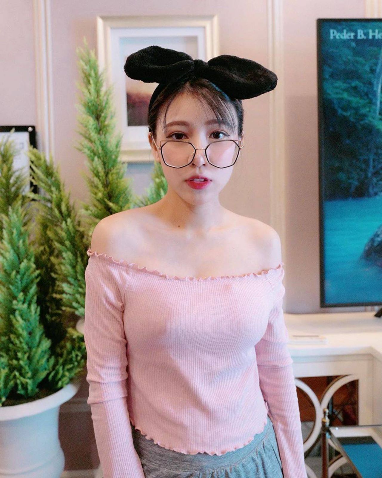 แอปเปิ้ล สีสะเหงียน ขอบคุณภาพจากไอจี @appleminiberry