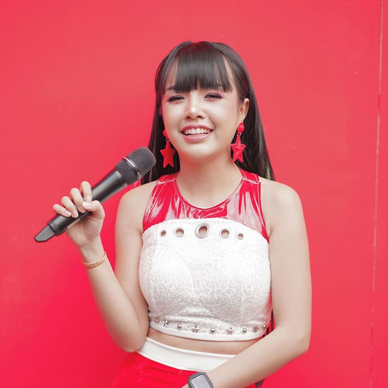 เจนนี่ ได้หมดถ้าสดชื่น ขอบคุณภาพจากเฟซบุ๊ก รัชนก สุวรรณเกตุ