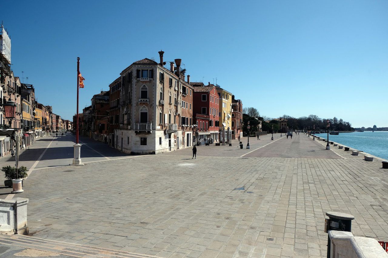 ถนนอันว่างเปล่าในเมืองเวนิส