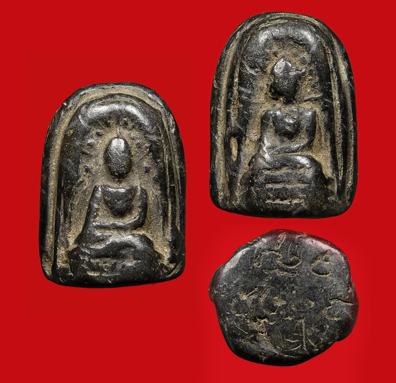 พระกริ่ง คลองตะเคียน พิมพ์สองหน้า อยุธยา ของ ผู้ใหญ่ไกรสร ภาคาพรต.