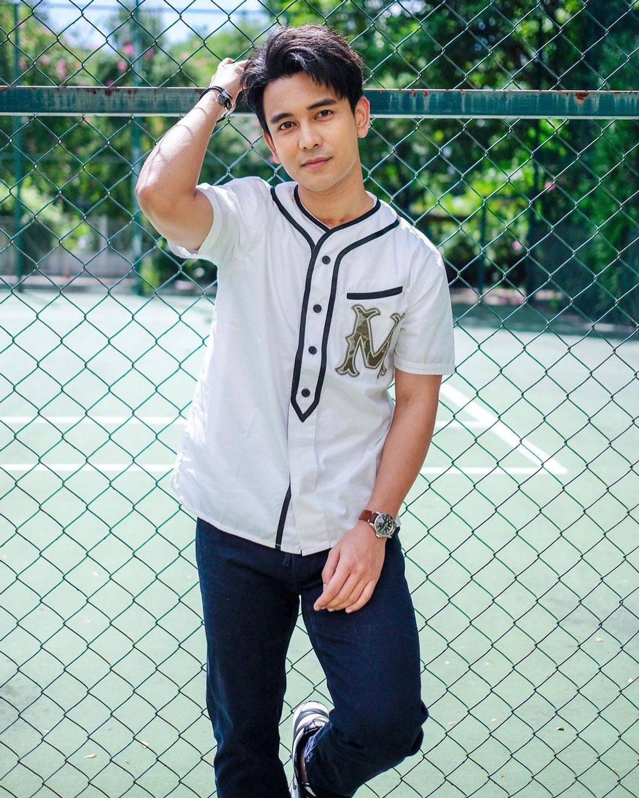 กัน นภัทร ขอบคุณภาพจากไอจี @gunnapat23