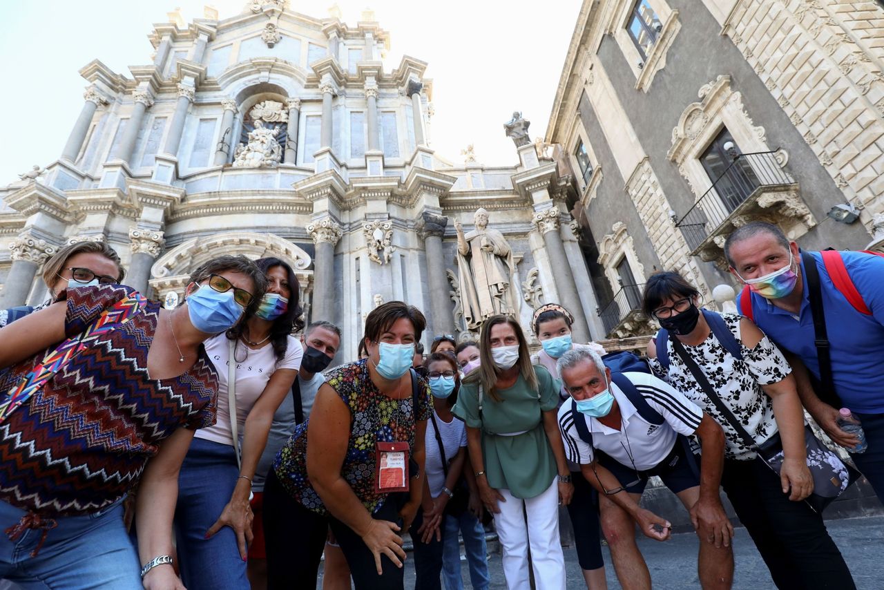 อุตสาหกรรมท่องเที่ยวและบริการ เจอสภาวะช็อกทางเศรษฐกิจ