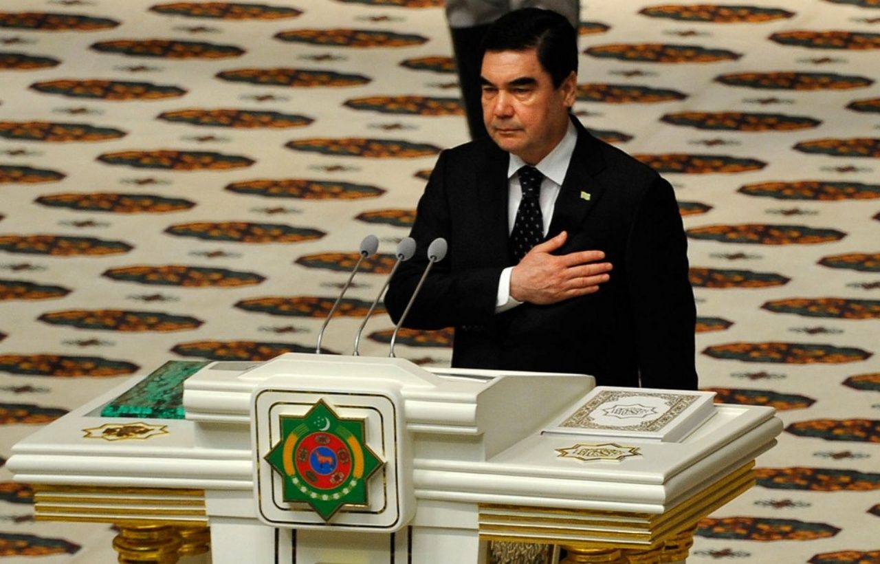 ประธานาธิบดีกูร์บันกูลี เบอร์ดีมูคาเมดอฟ แห่งเติร์กเมนิสถาน
