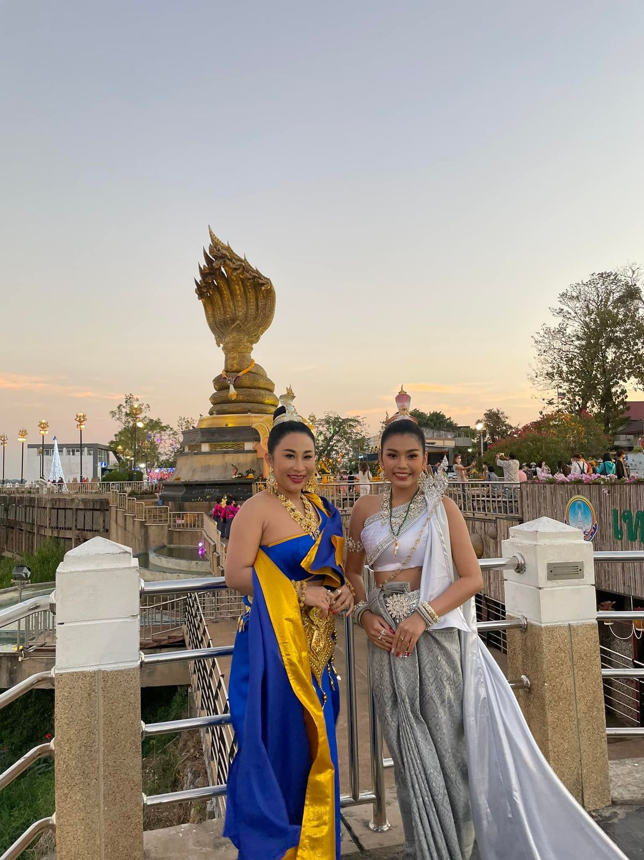 ขอบคุณภาพจากเพจ  ลูกสาวพญานาค ลาล่า&ธัญญ่า 