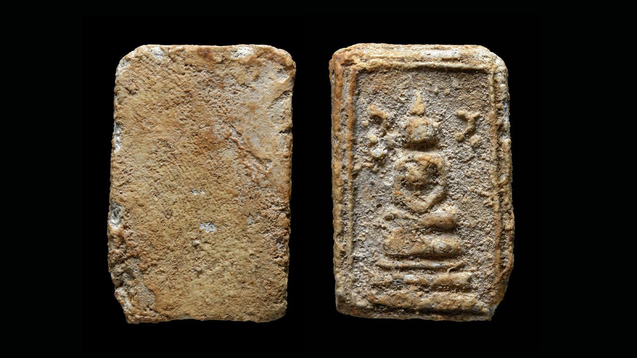 พระสมเด็จบางขุนพรหม พิมพ์สมาธิข้างดอกไม้ กรุเจดีย์เล็ก วัดใหม่อมตรส ของ ก้อง พระสมเด็จ.