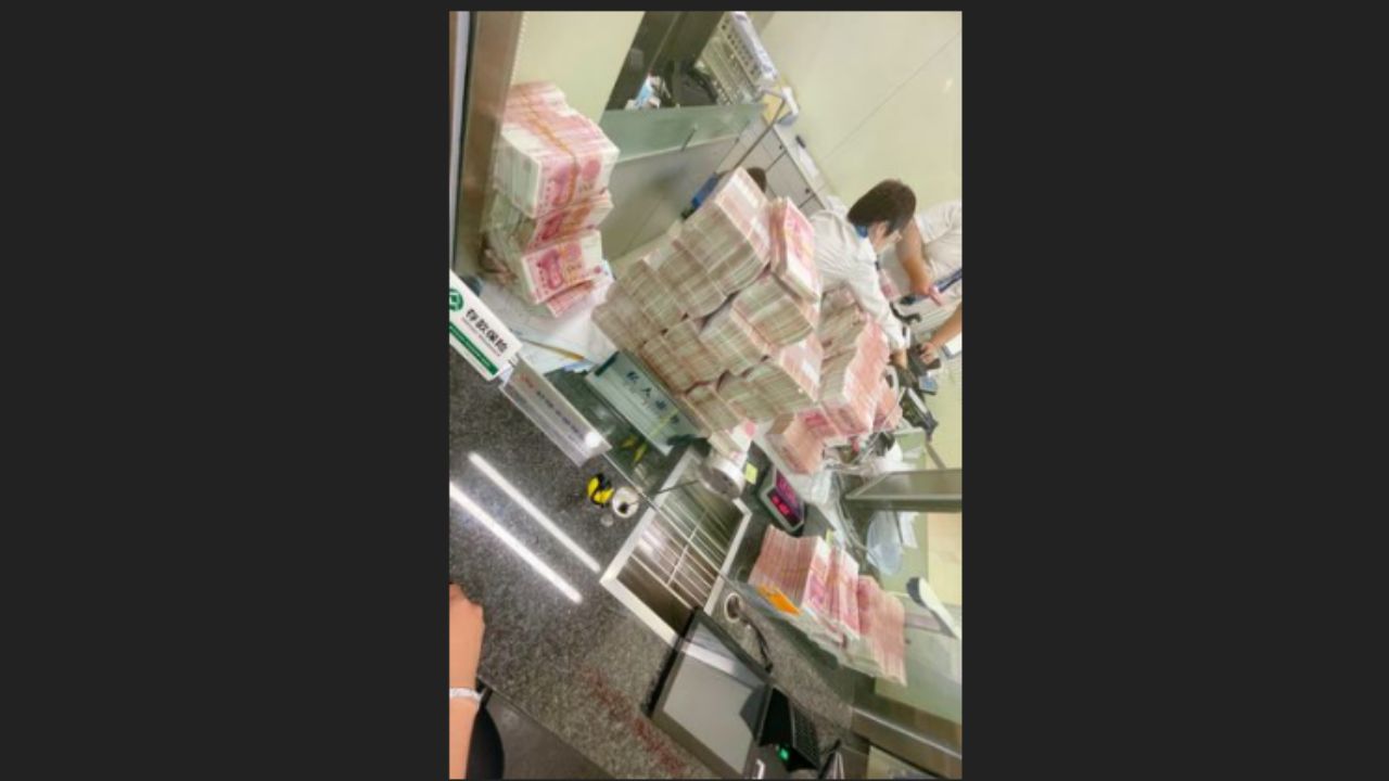 Crภาพ : Asiawire