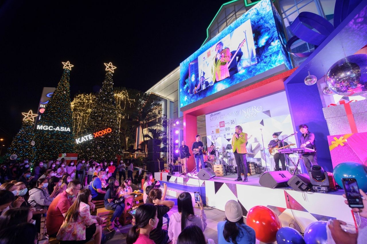 Miracle of winter 2022 หัวหิน