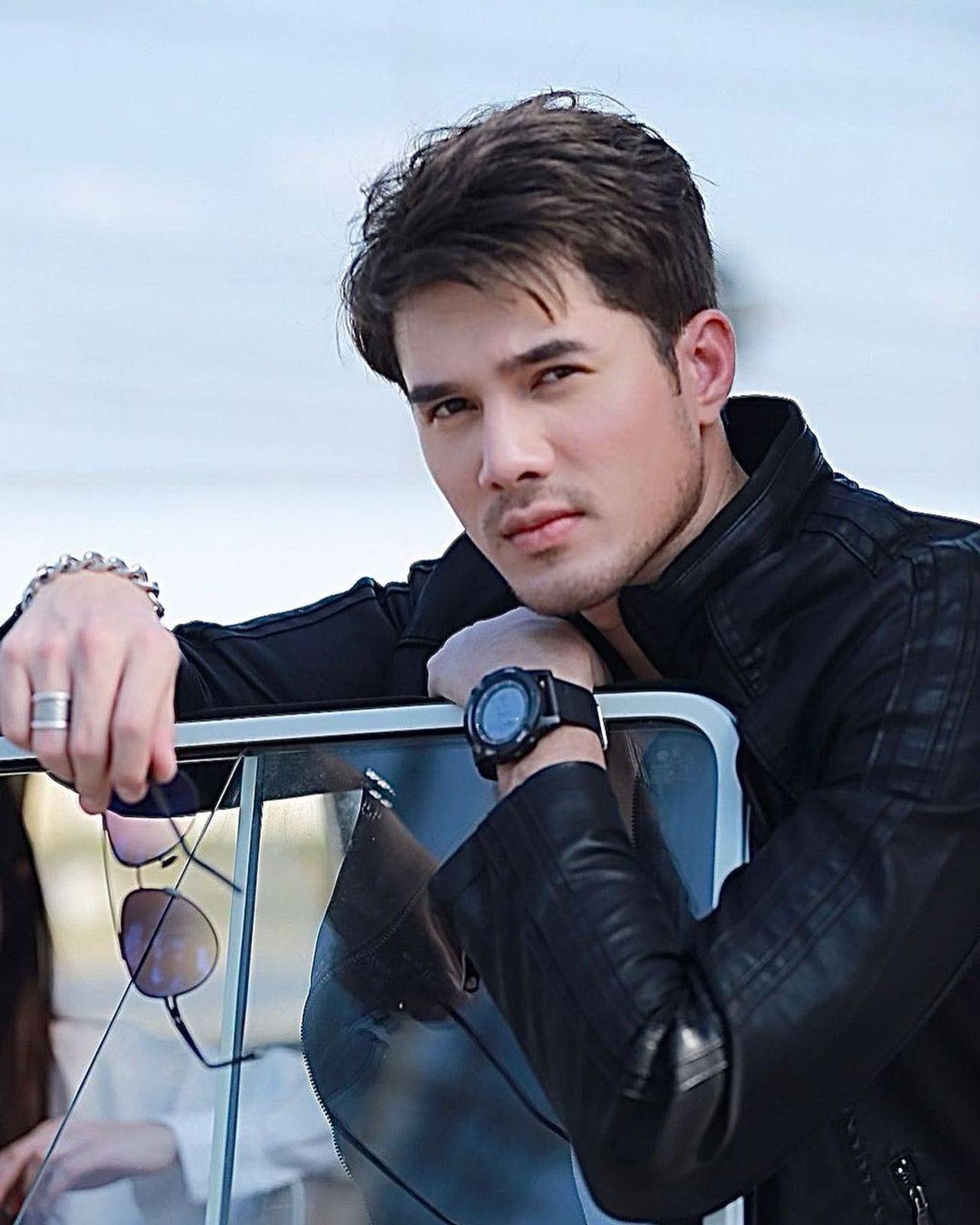 มิกค์ ทองระย้า