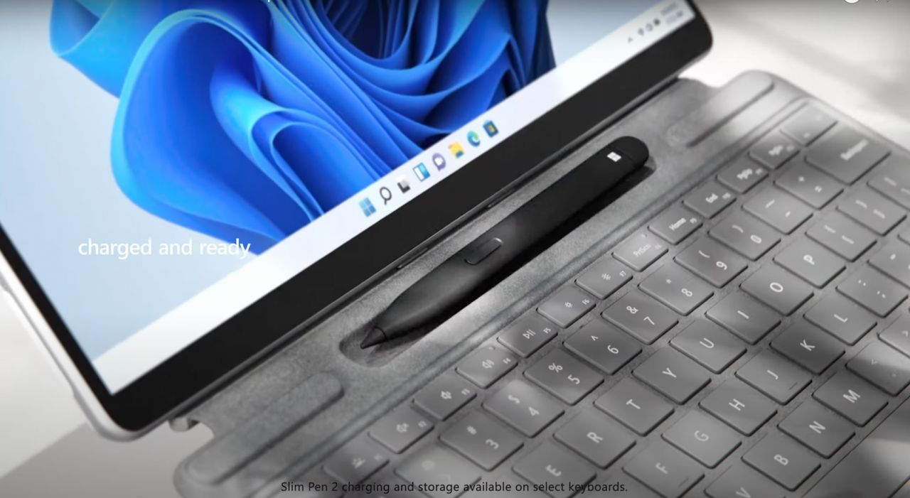 ฟูลคีย์บอร์ดและสไตลัส Surface Slim Pen 2