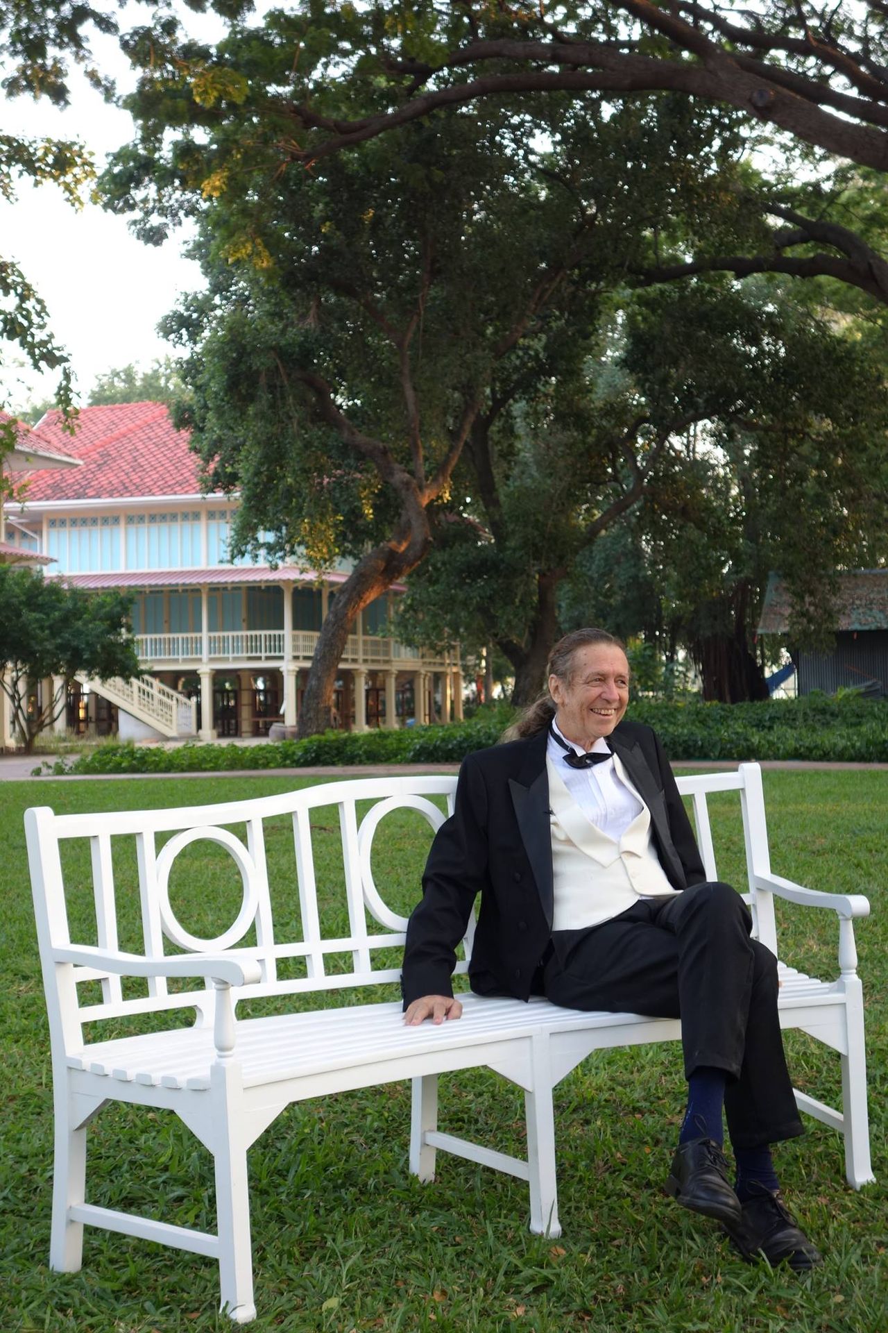 บรูซ แกสตัน ขอบคุณภาพจากเพจ Fong Naam - วงดนตรีฟองน้ำ