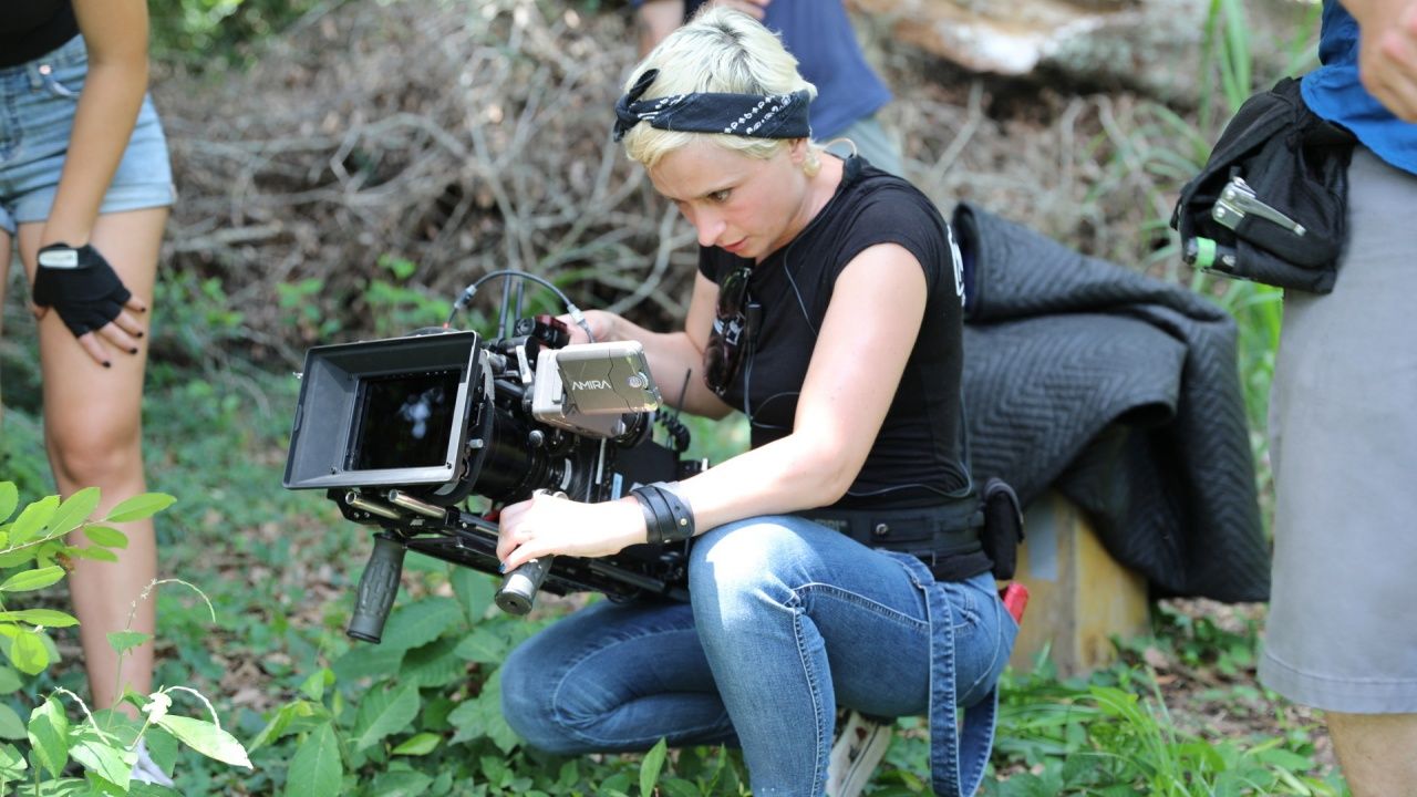 ฮาลีนา ฮัตชินส์ ผู้กำกับภาพหญิง