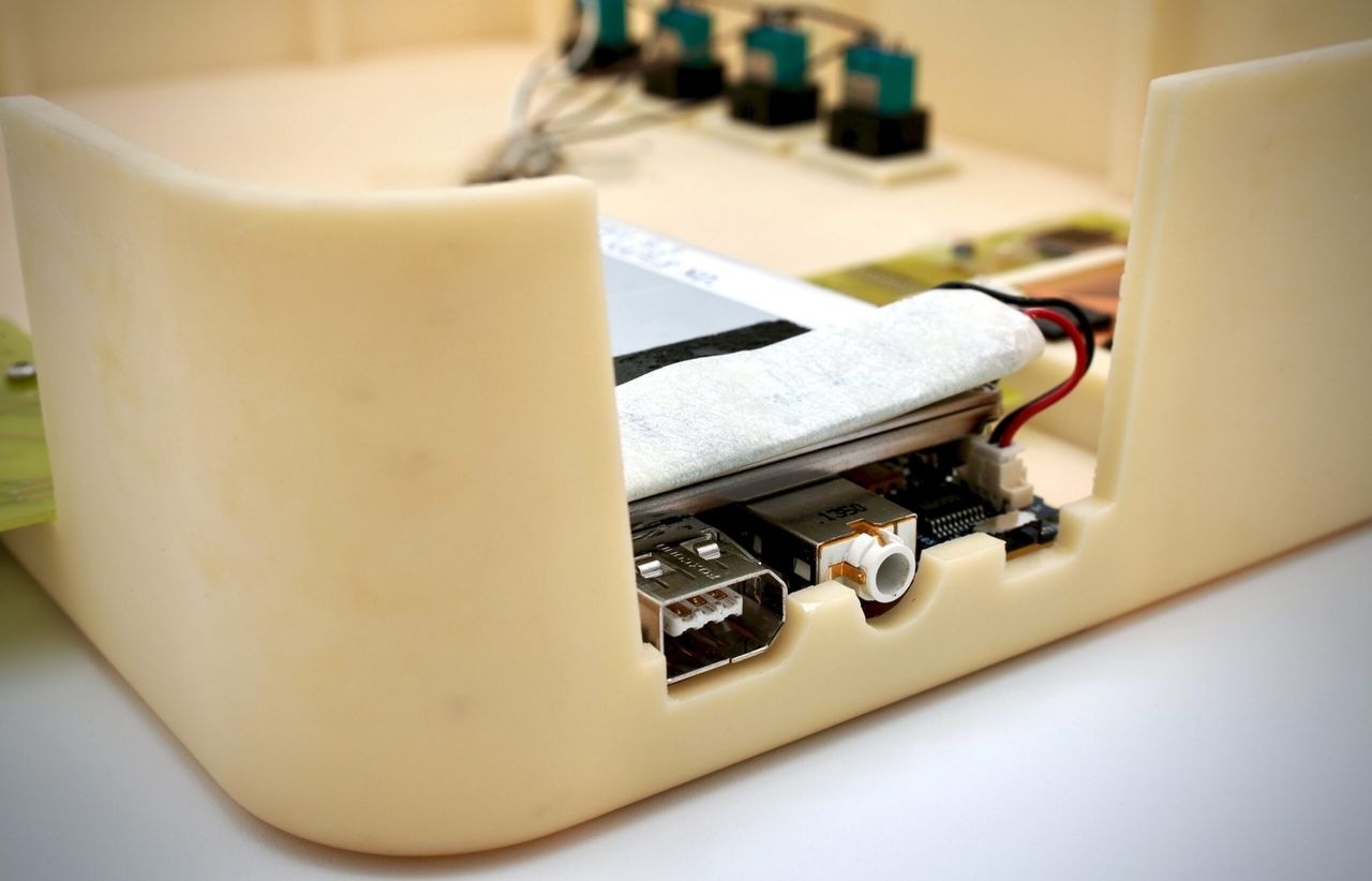 วงจรภายในของ iPod ต้นแบบ