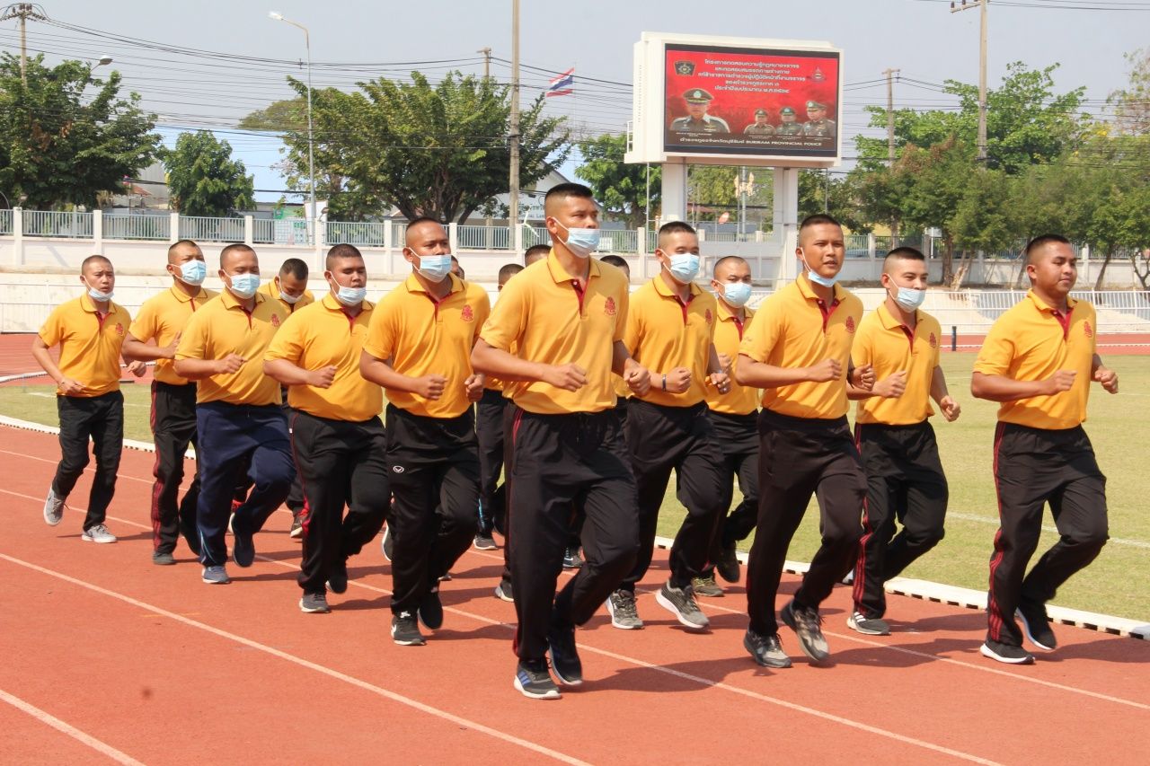 ต้องวิ่งระยะทาง 800 เมตร ภายใน 6 นาที จึงจะถือว่าผ่านเกณฑ์