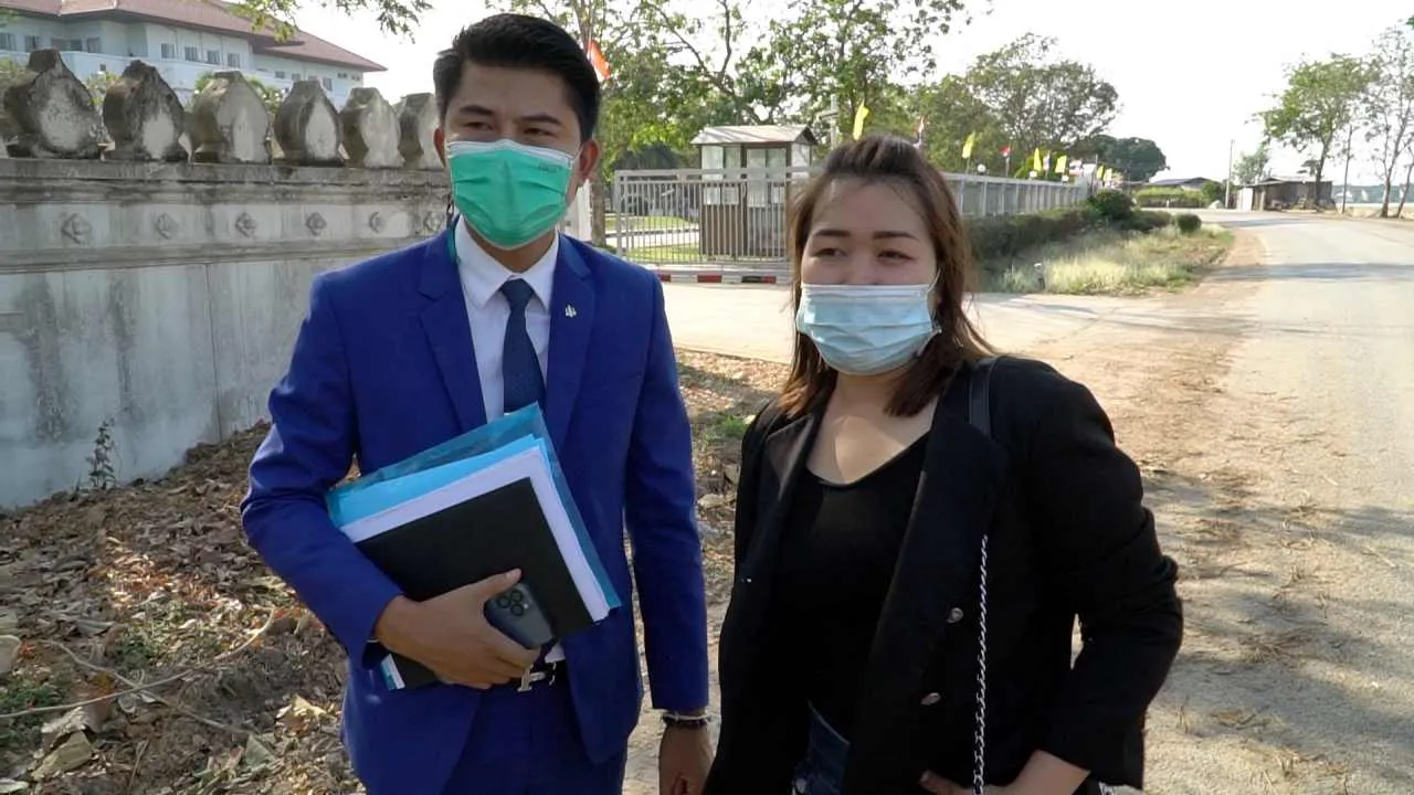 เป็นผู้เสียหาย ไปพร้อมทนาย ฟ้องศาลแพ่งเรียกค่าทดแทนฐานถูกแย่งสามี