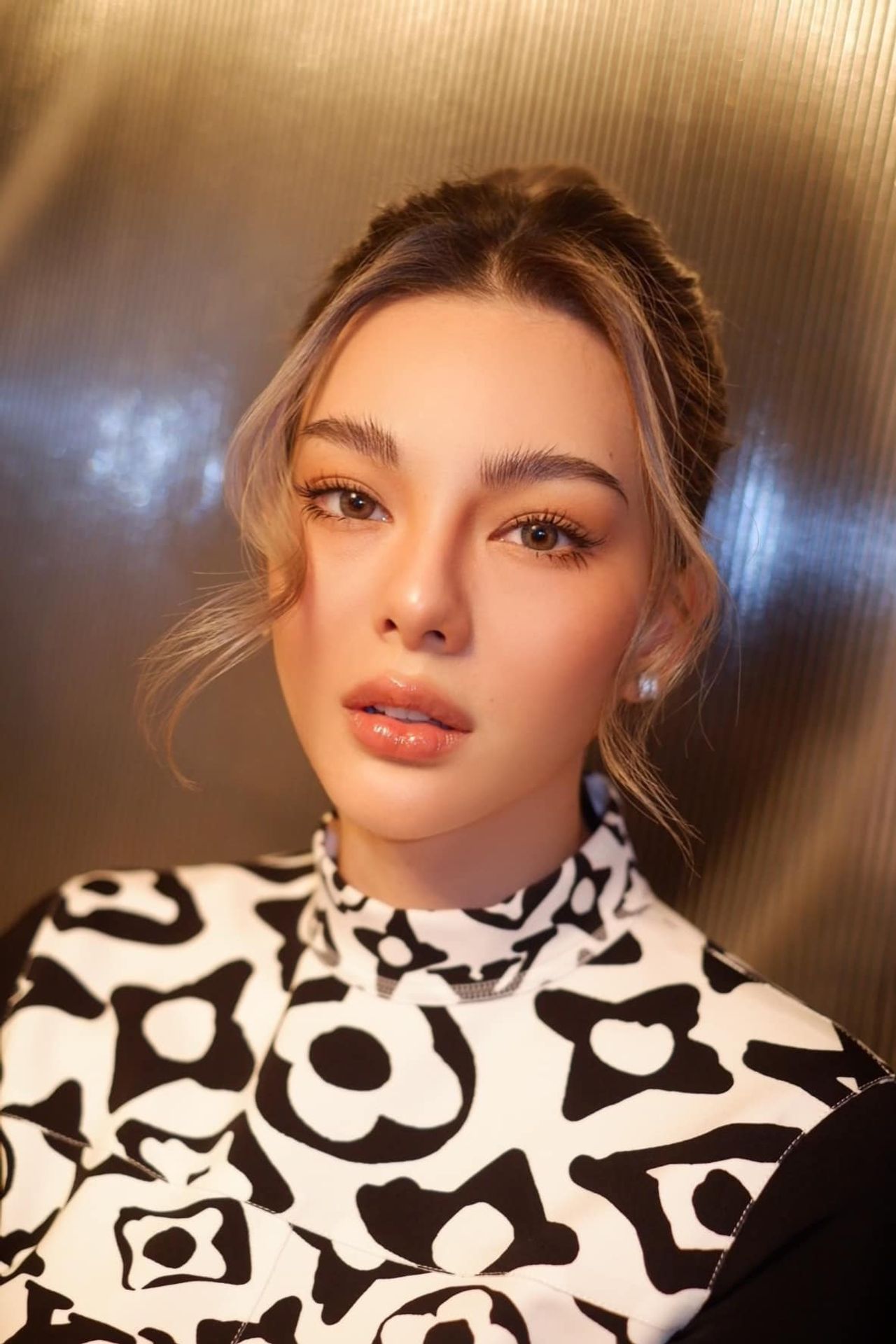 ดิว อริสรา ขอบคุณภาพจากเฟซบุ๊ก Due Arisara