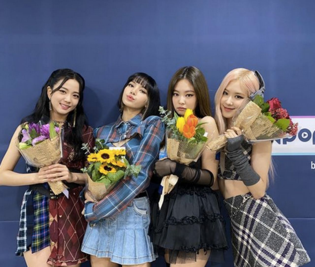 ภาพ IG : blackpinkofficial