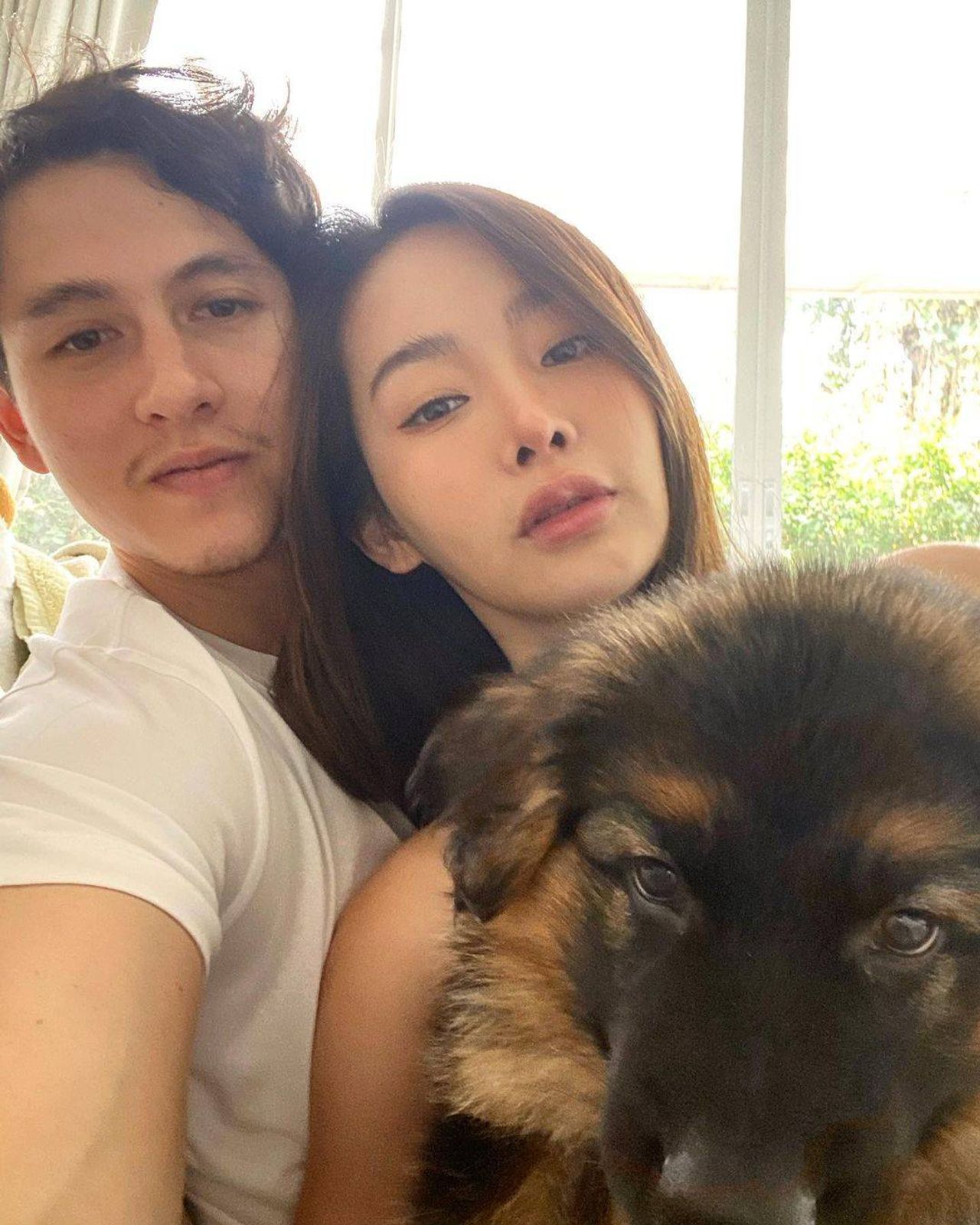 กวินท์-ปุ้มปุ้ย ขอบคุณภาพจากไอจี @gavind.ig