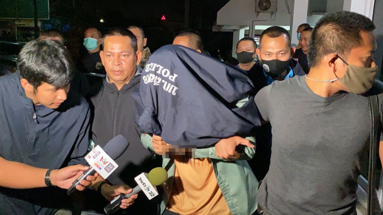 อ้างทำปืนลั่น