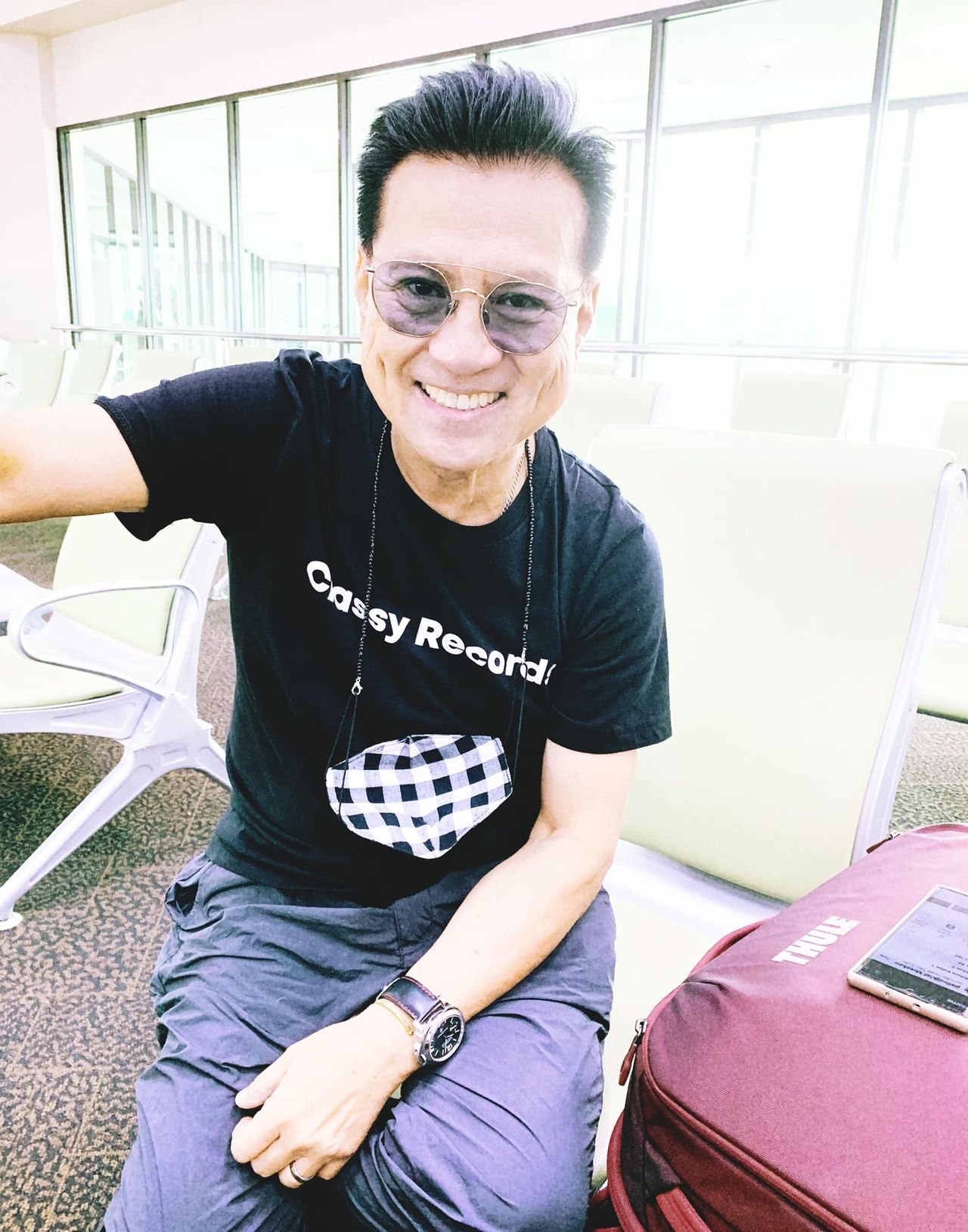 ปั่น ไพบูลย์เกียรติ ขอบคุณภาพจากแฟนเพจ ปั่น ไพบูลย์เกียรติ เขียวแก้ว Pun Paibuljkiat Kheokao Classy Records