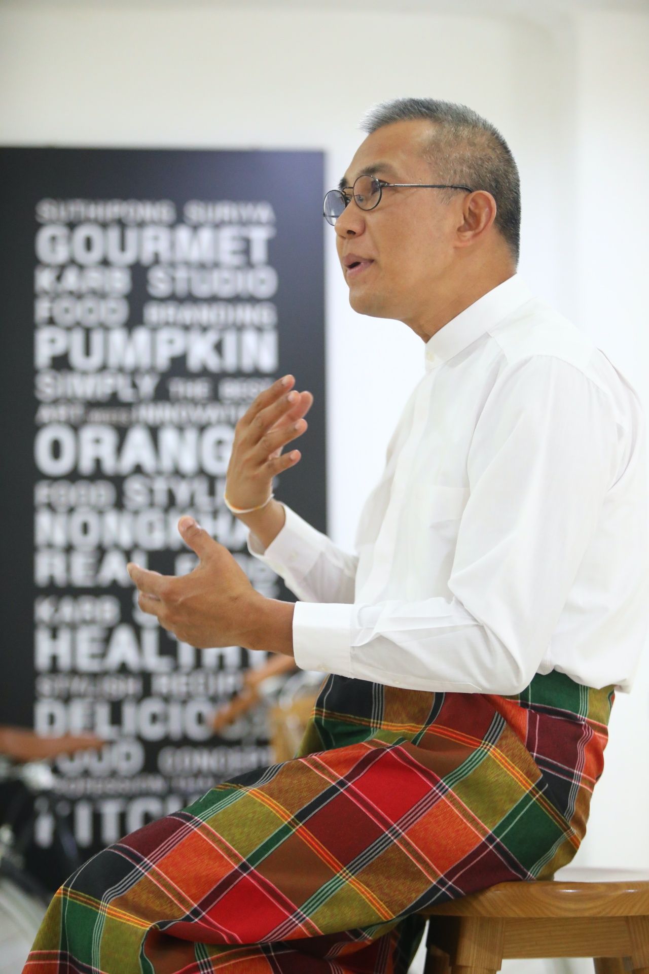 การออกแบบชีวิตของ ขาบ สุทธิพงษ์ ในวัย 51 ปี คือ การช่วยพัฒนาชุมชนบ้านเกิดให้มีความสุขให้ได้ (ภาพโดย : ชุติมน เมืองสุวรรณ)