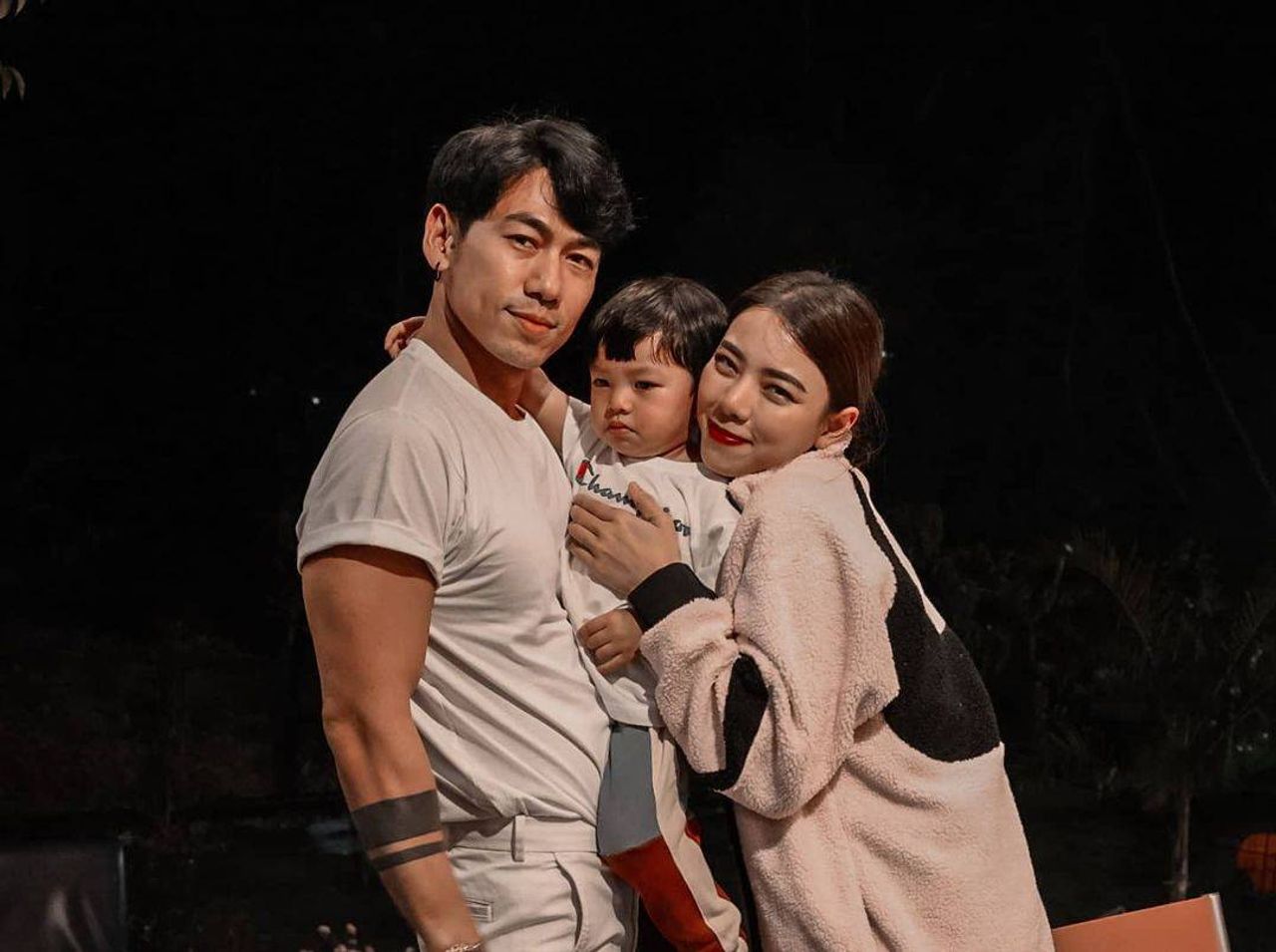 เพชรจ้า-นิวเคลียร์-น้องไทก้า ขอบคุณภาพจากไอจี @newclear_hansa