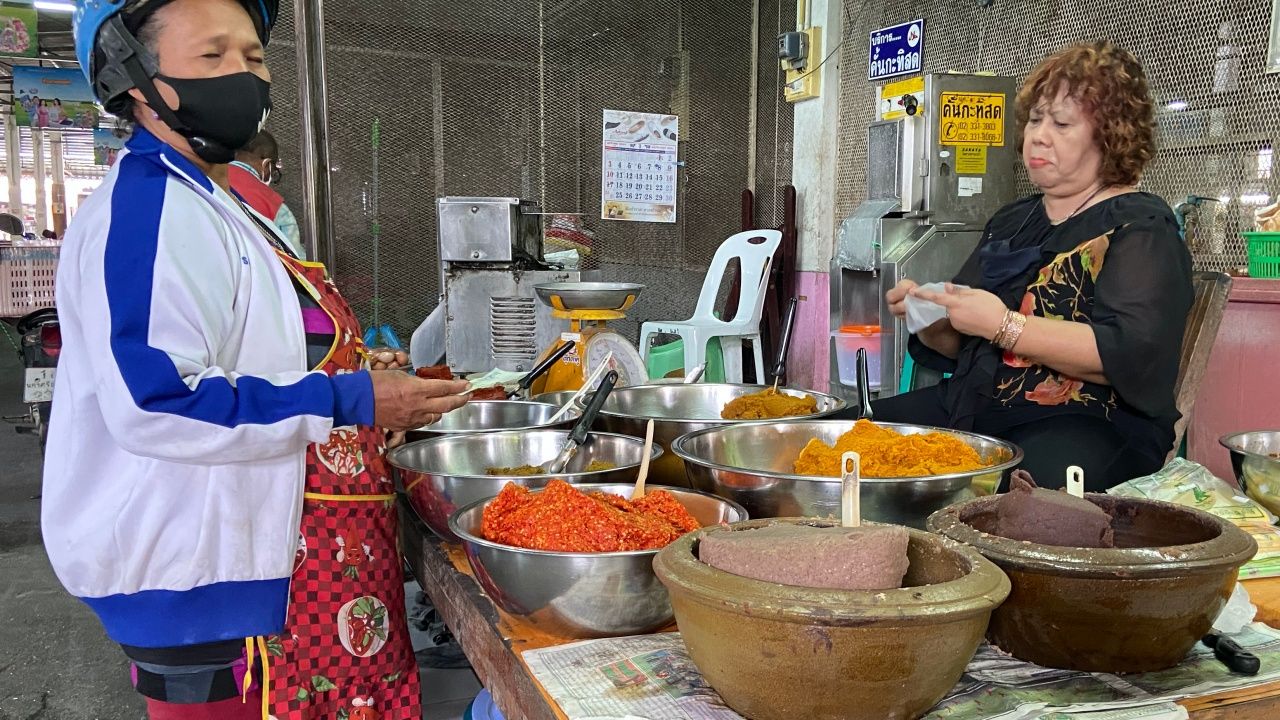 แม่ค้าพริกแกงใต้