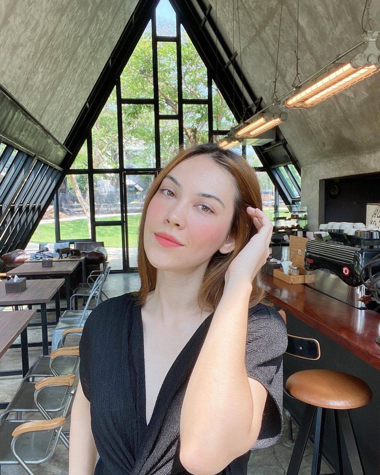 แมท ภีรนีย์ ขอบคุณภาพจากไอจี @mattperanee