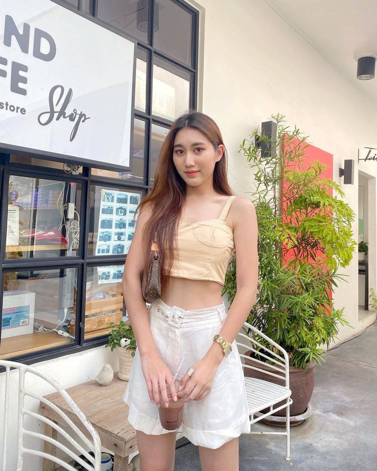 เบส-ตงตง ขอบคุณภาพจากไอจี @bestkamsing