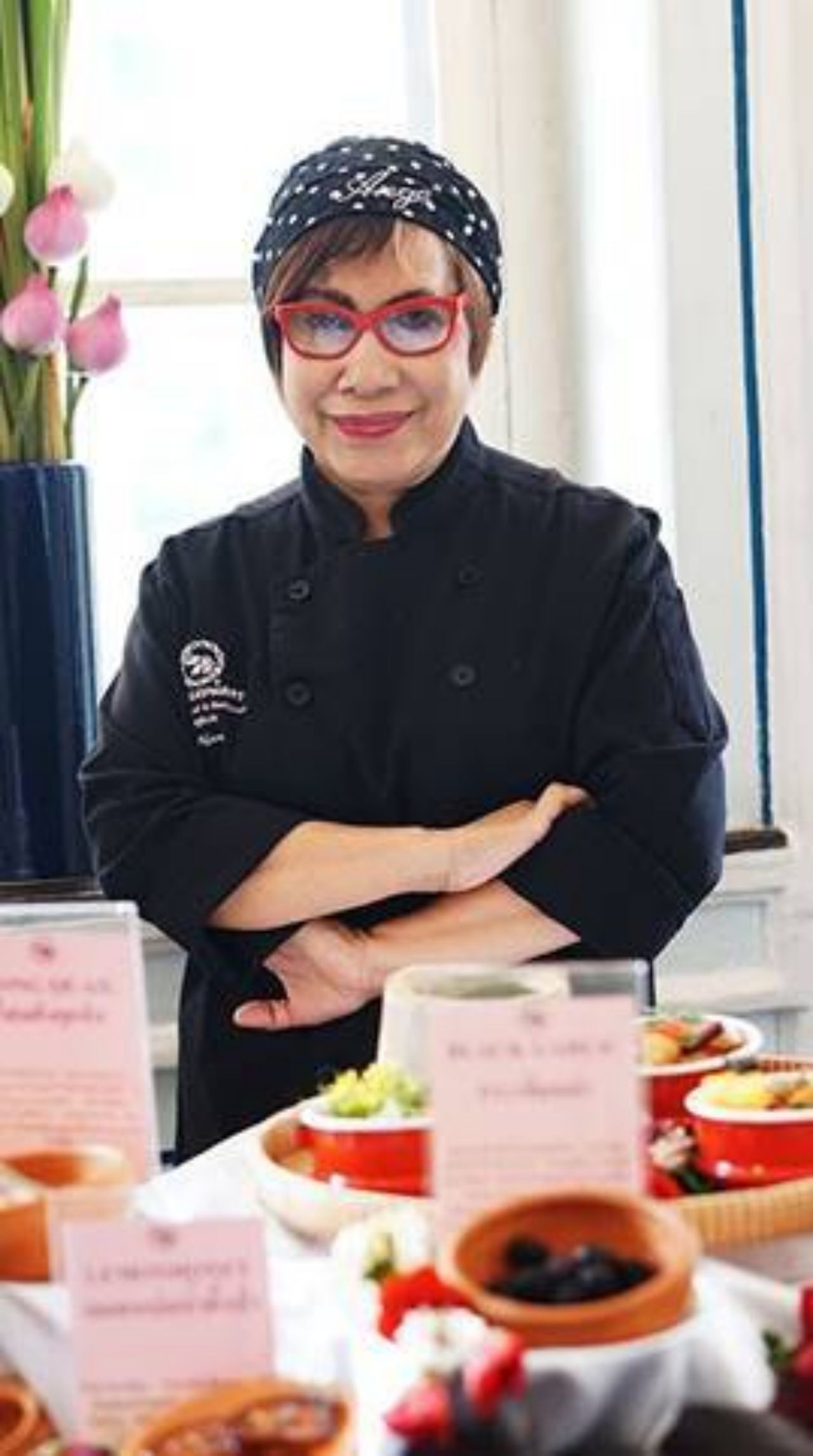 เชฟ นูรอ โซ๊ะมณี สเต็ปเป้ เจ้าของร้านอาหารไทยในตำนาน Blue Elephant