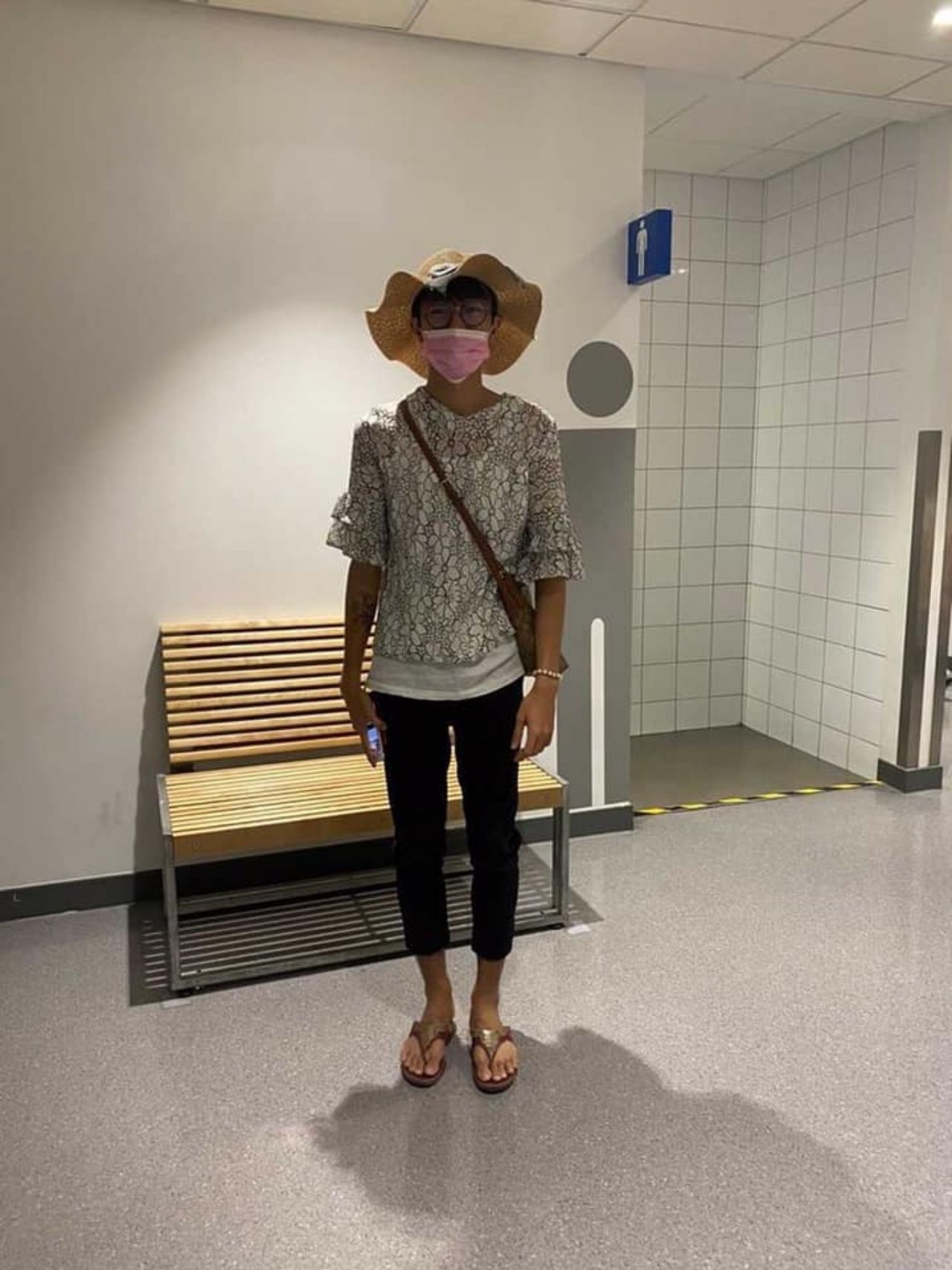 ชุดรับงานแรก แต่งเป็นคุณแม่