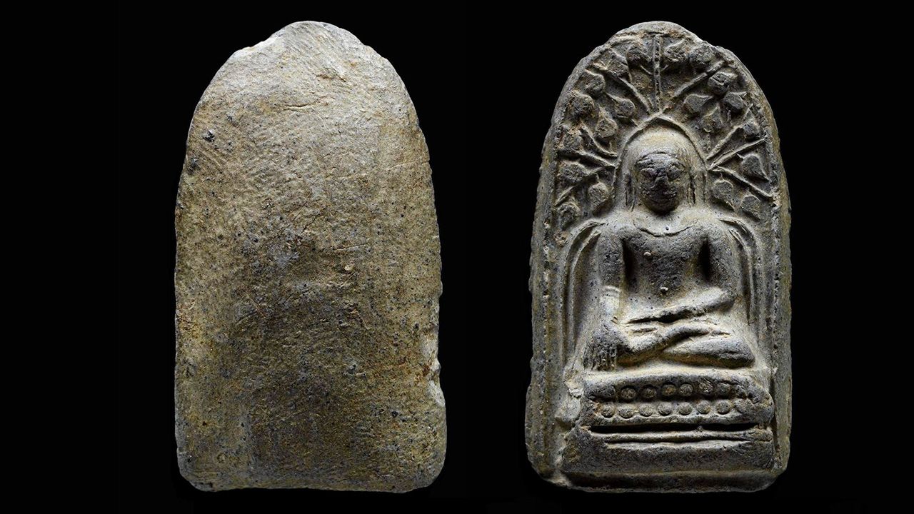 พระบาง เนื้อเขียวหินครก กรุวัดดอนแก้ว ของป๊อปอาย เชียงใหม่.