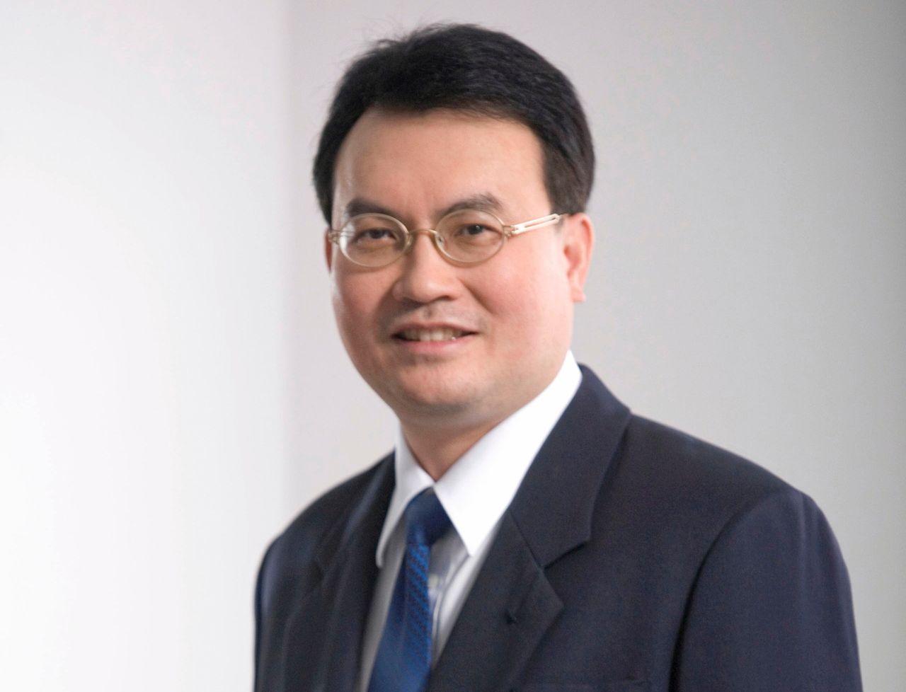 นาวา จันทนสุรคน