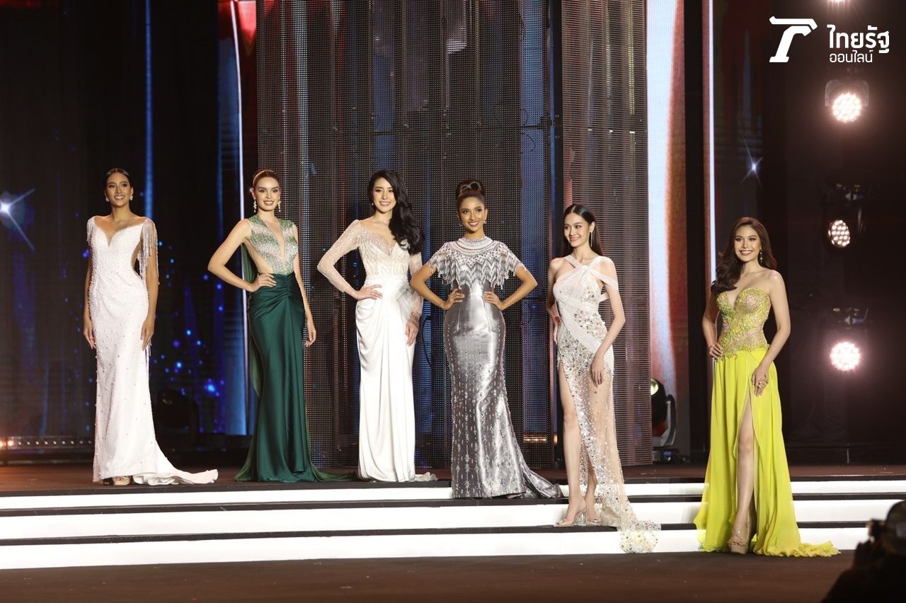 12 คนสุดท้ายรอบชุดราตรี 