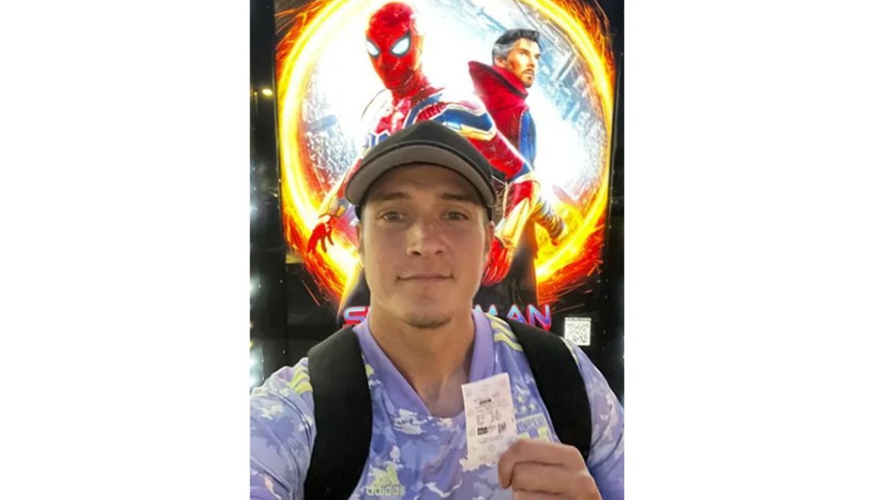 Ramiro Alanis เจ้าของสถิติโลก ซื้อตั๋วชม Spider-Man: No Way Home จำนวน 292 ครั้ง
