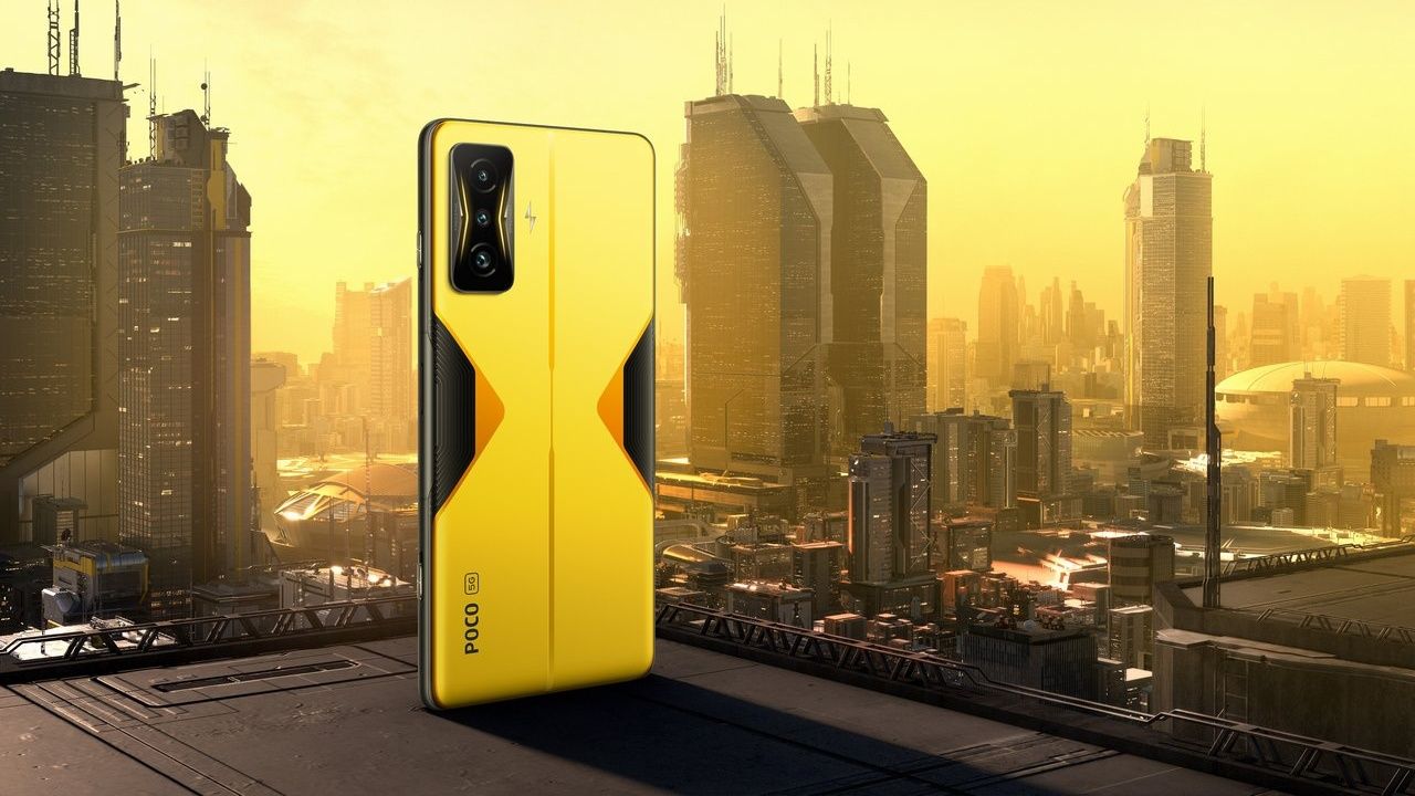 POCO F4 GT Cyber Yellow