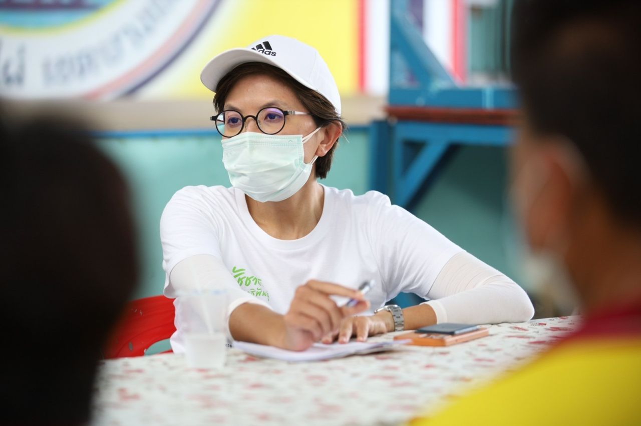 ดร.เกษรา ธัญลักษณ์ภาคย์ หัวหน้าทีมนโยบายเศรษฐกิจเพื่อนชัชชาติ