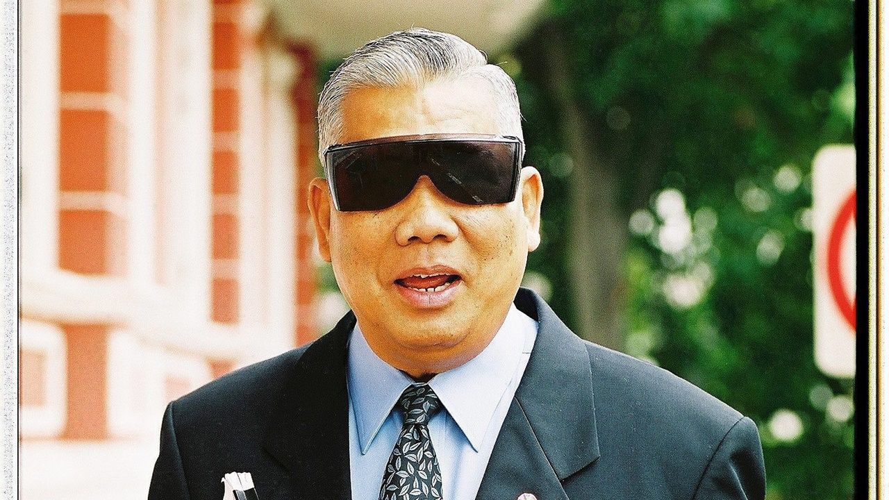 สมัคร สุนทรเวช