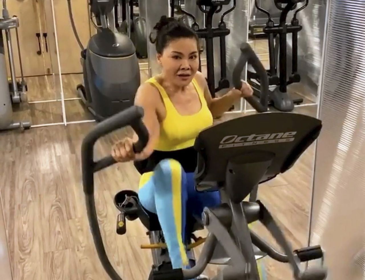“รพีพรรณ เหลืองอร่ามรัตน์”